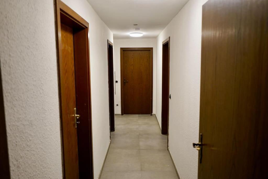 Helle Kellerwohnung Im Gruenen Mit Sauna Köln Kültér fotó